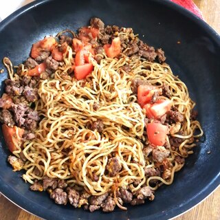 トマトと挽き肉の洋風焼きそば